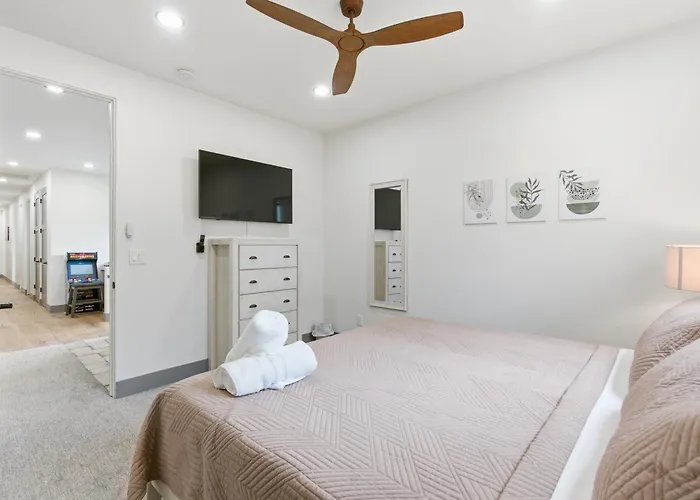 Beautiful Home Near Asu Families & Groups Welcome Tempe